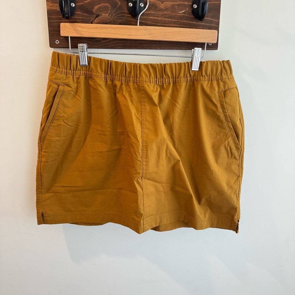 NWT PrAna Women’s Double Peak Skort Size 14‎